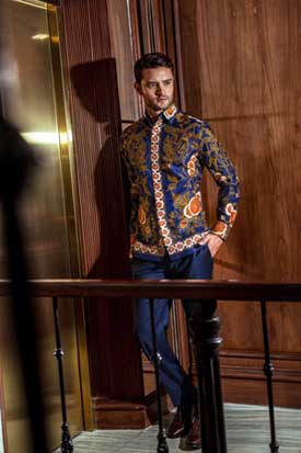 Tailored men's batik shirt