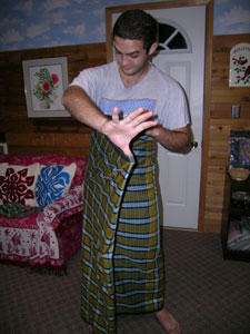 Tying on an Indonesian Men's Sarong - Step 3